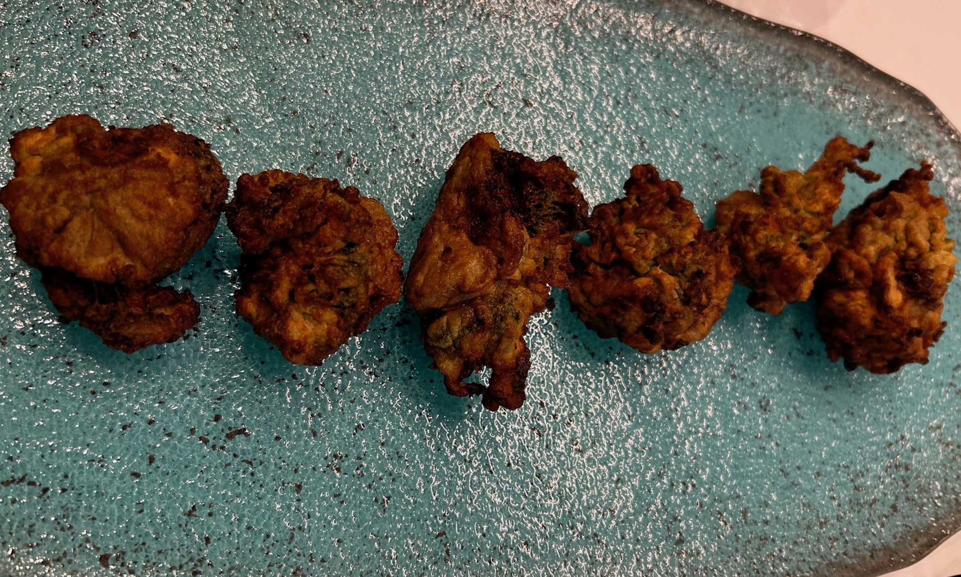 Ortigas de mar en tempura